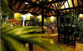 Palmlea Farms Lodge & Bures - Villas